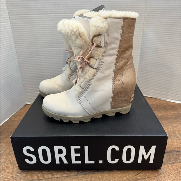 SOREL Joan Of Artic Wedge II Luxe Boot Cream/Gold Size 6 EUC Women’s Boots - Picture 1 of 11